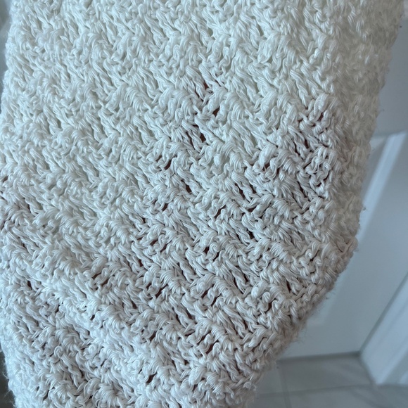 White Crochet Knit Midi Dress – Boho Beach Cover-Up with Open Back - Picture 4 of 9